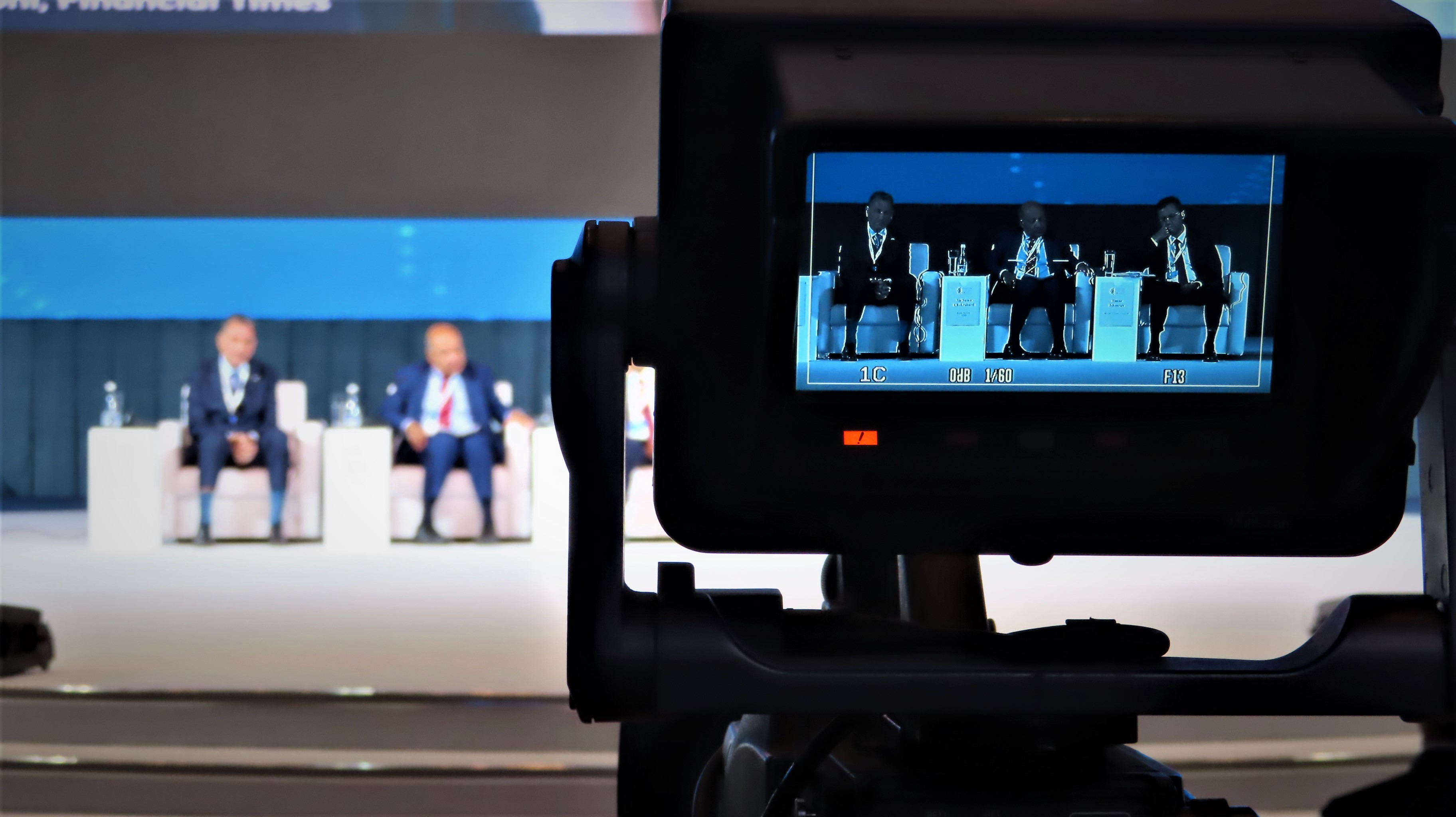 UzAuto поздравляет всех журналистов с профессиональным праздником Днем работников печати и средств массовой информации