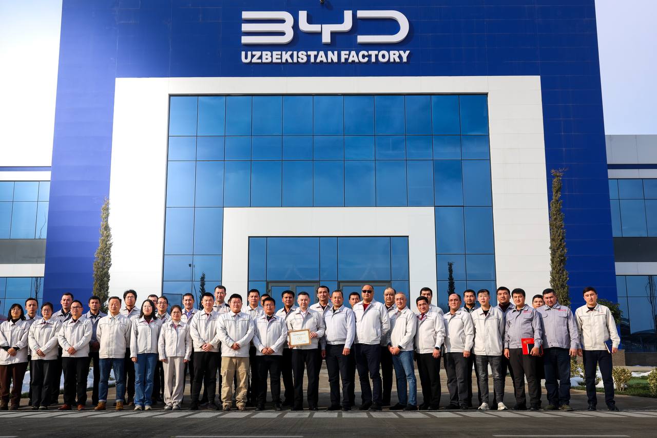 “BYD Uzbekistan Factory” — Xitoydan tashqarida dunyodagi birinchi uch yulduzli zavod!